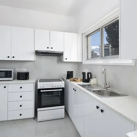 Urban Promitheos 公寓