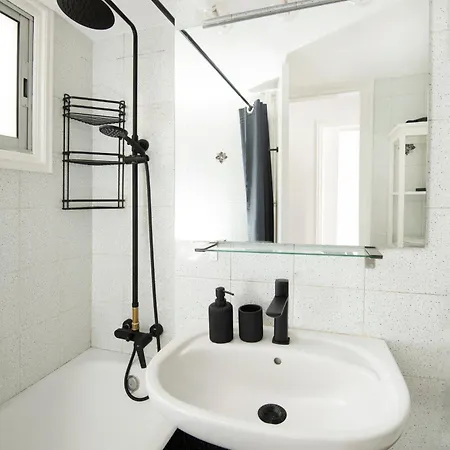 Urban 12 - 2 Bdr