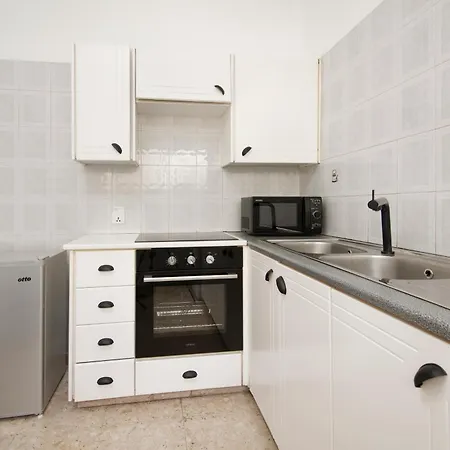 Urban Promitheos Apartmán *