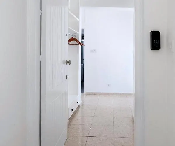 Urban Promitheos Apartament *