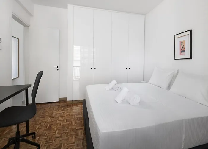 Urban Promitheos 公寓 *